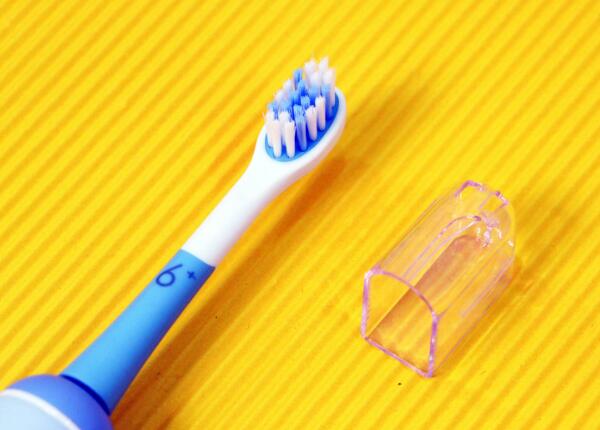 圓頭電動(dòng)牙刷兒童能不能用？刷博士為您解答！